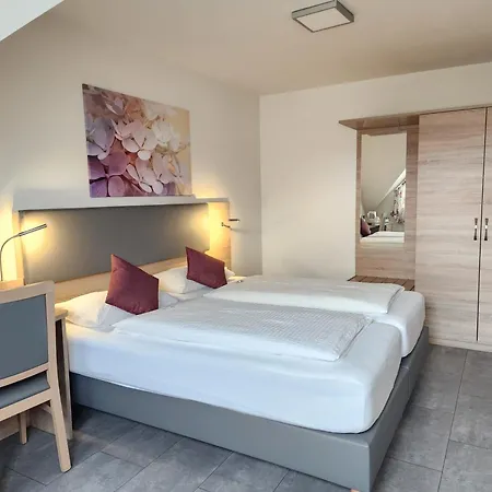 Heuer Guest house Brietlingen